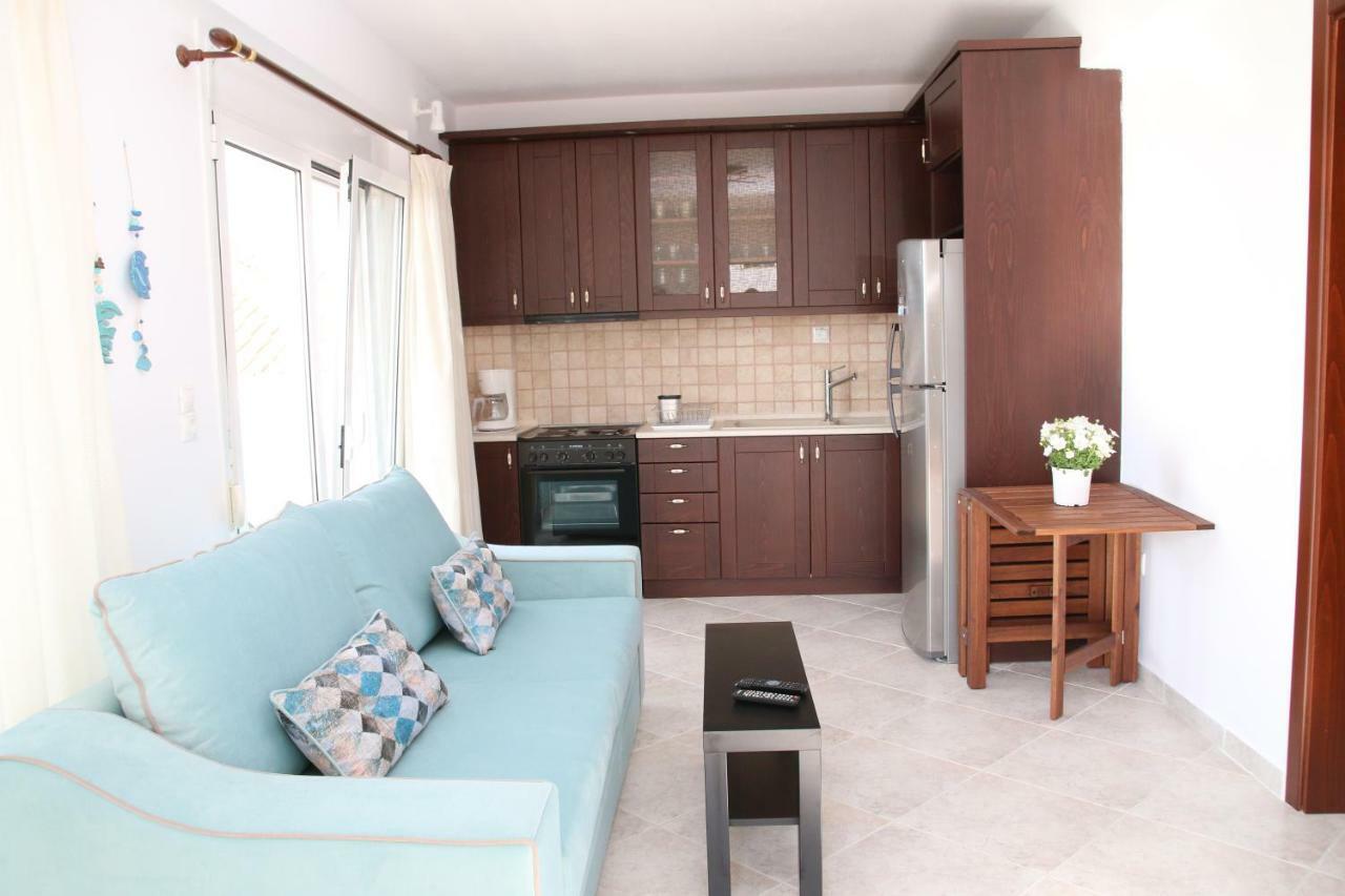 S&S Pura Vida Apartment Paliouri Bagian luar foto