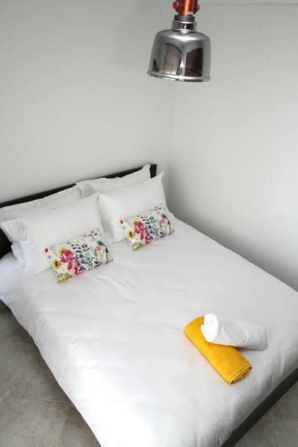 S&S Pura Vida Apartment Paliouri Bagian luar foto