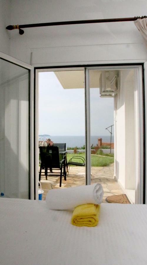 S&S Pura Vida Apartment Paliouri Bagian luar foto
